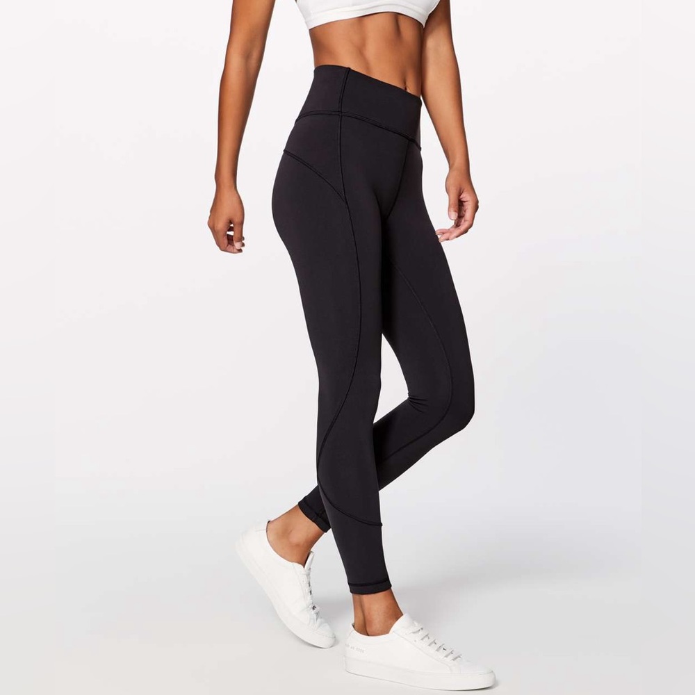 Lululemon In Movement Tight size 6
